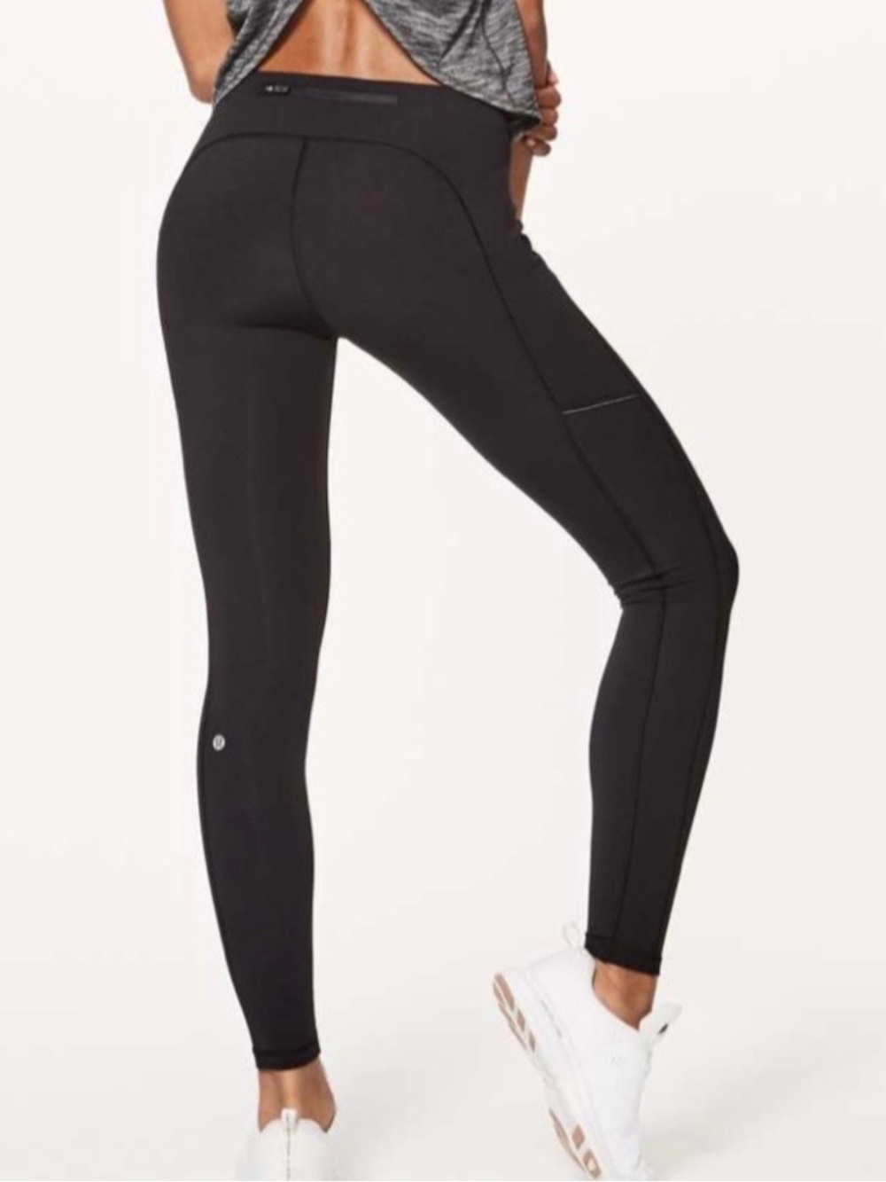 Lululemon Speed Up Tight *Full-On Luxtreme 28" Black Size 2